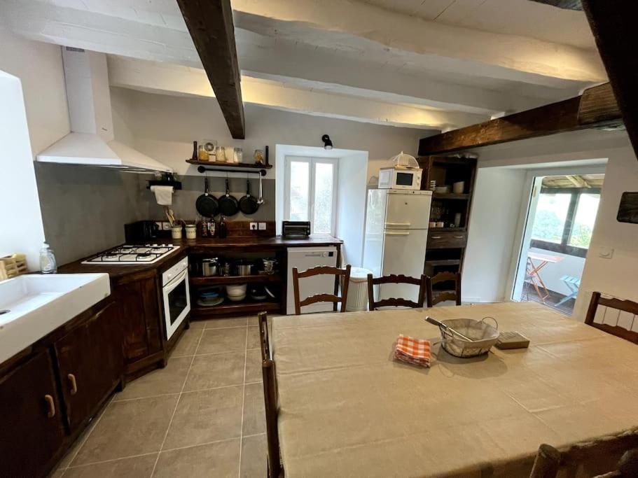 Holiday home Du Pays-de-salers, Cantal, Classe 1*